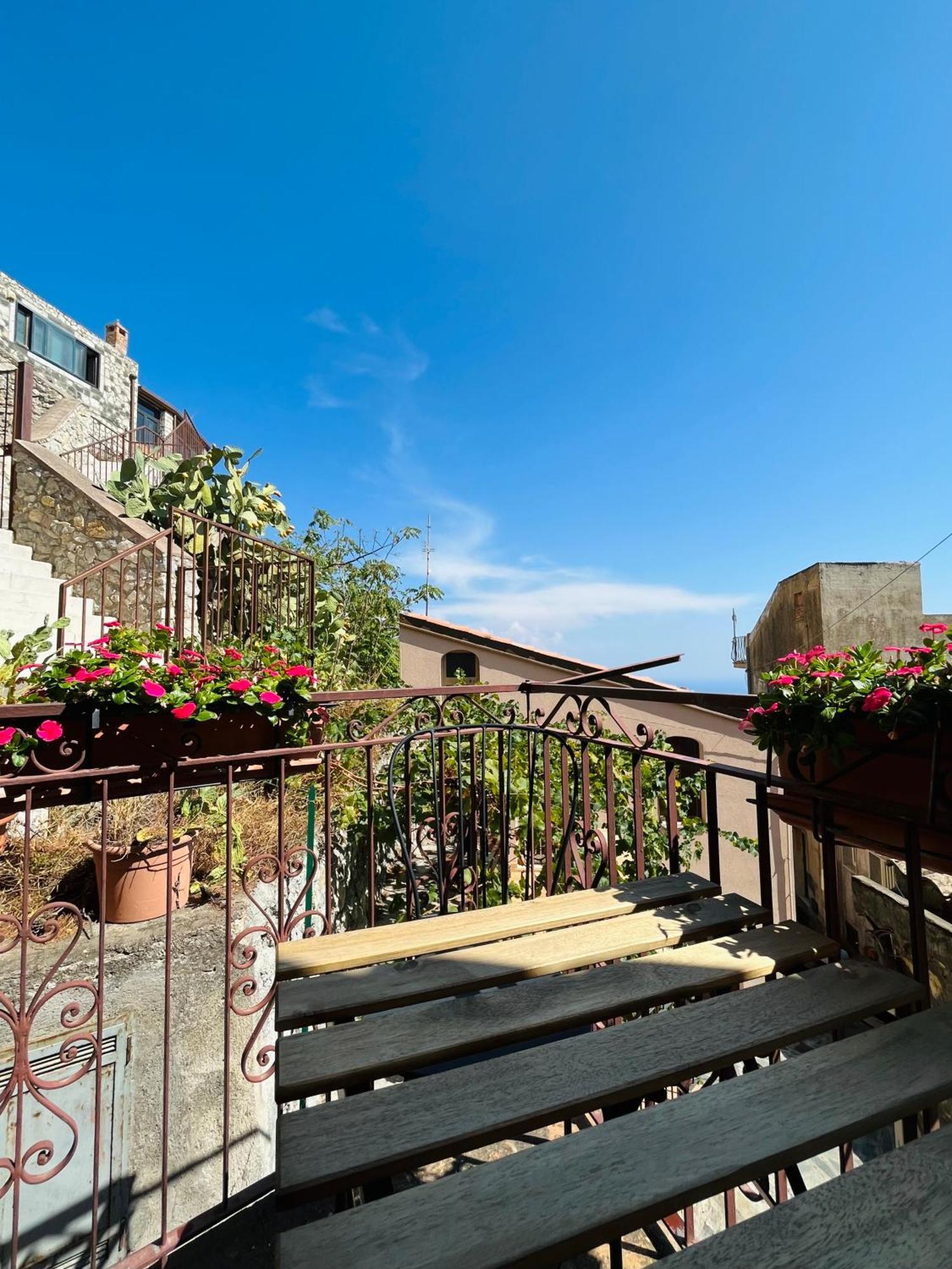 Apartament Tyche House Castelmola Zewnętrze zdjęcie